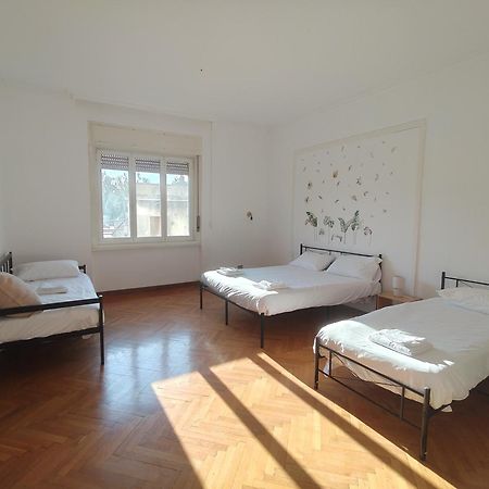 Dock Bay Lodge Hostello Trieste Dış mekan fotoğraf