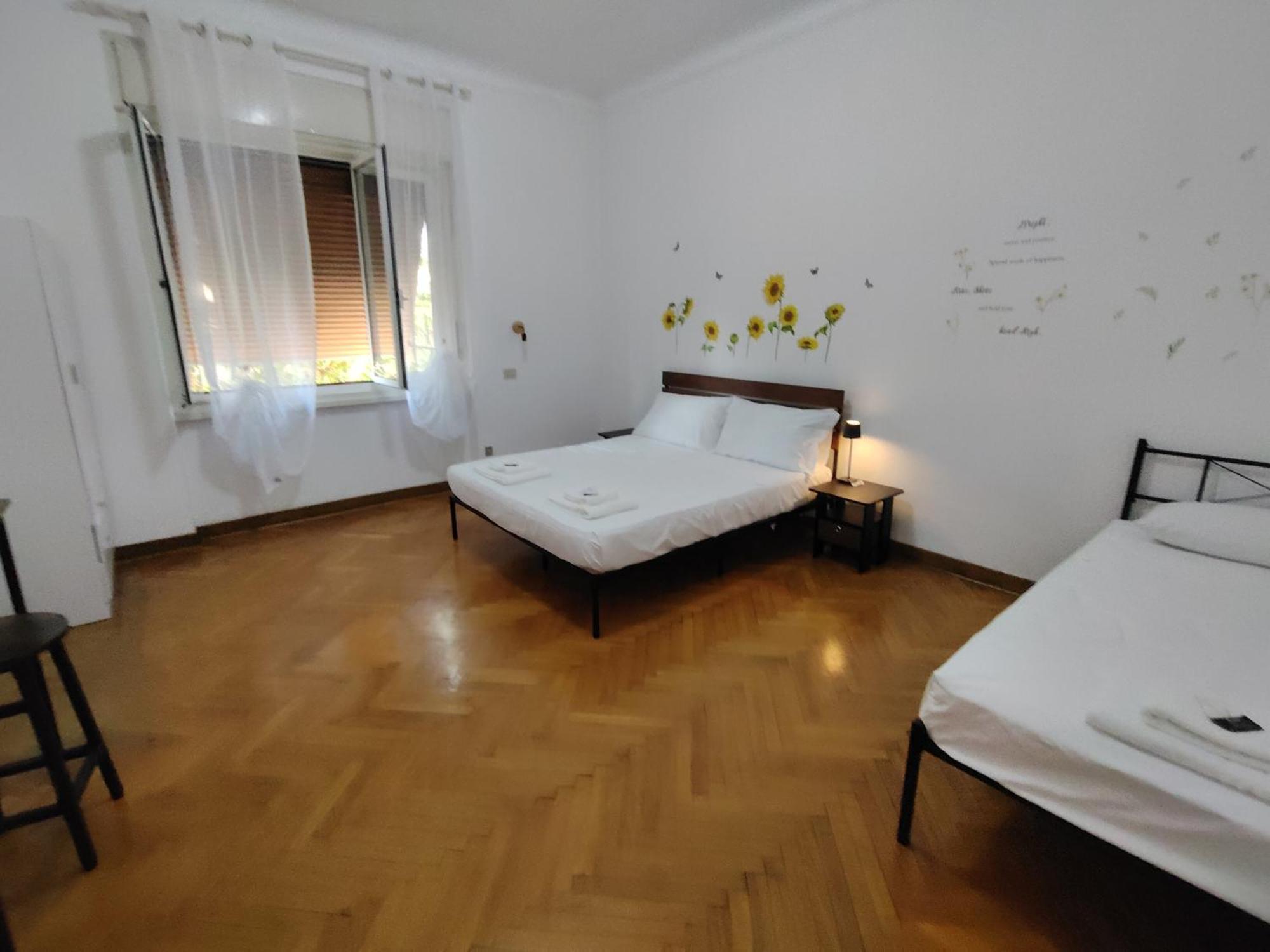 Dock Bay Lodge Hostello Trieste Dış mekan fotoğraf