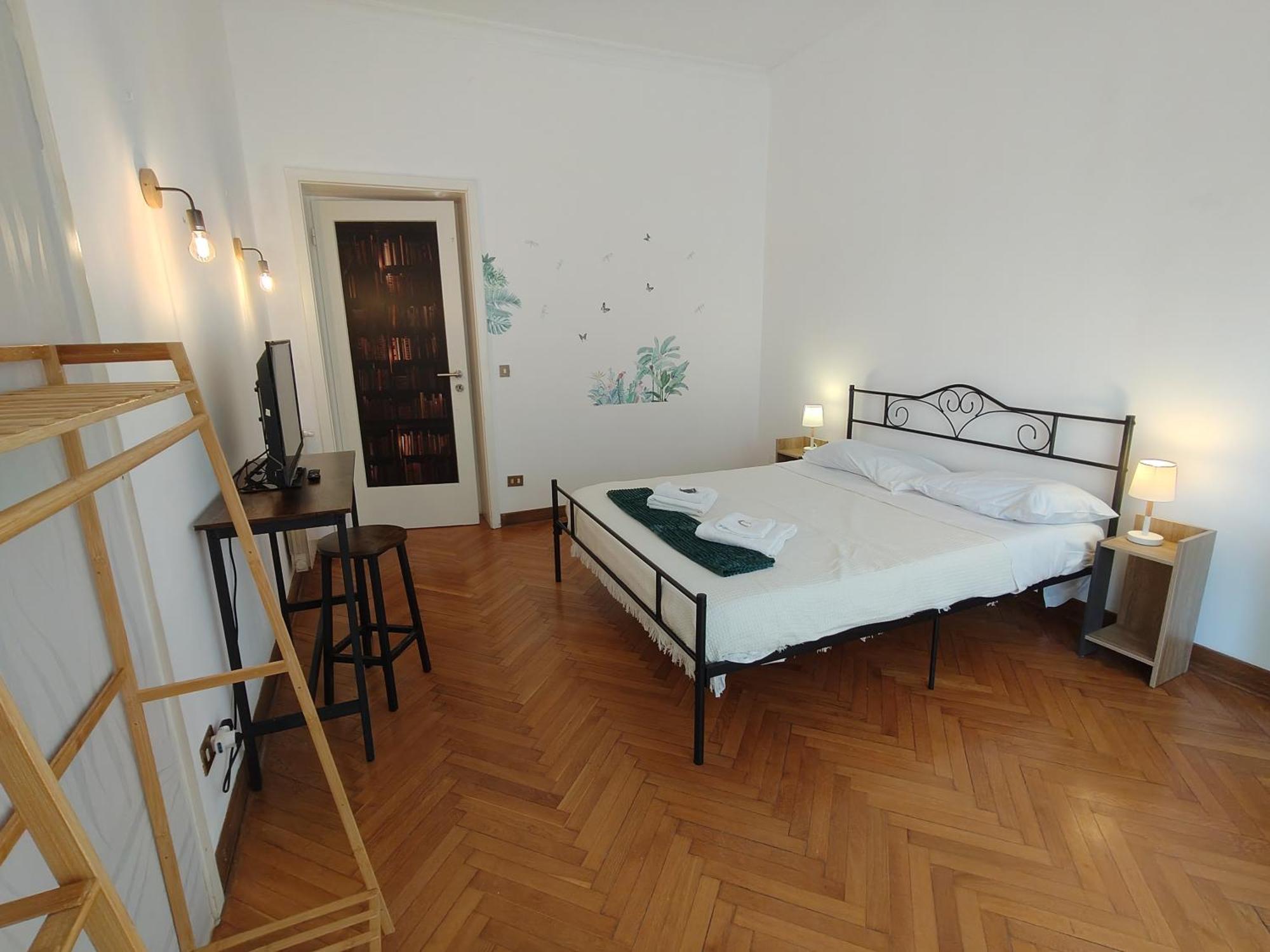 Dock Bay Lodge Hostello Trieste Dış mekan fotoğraf