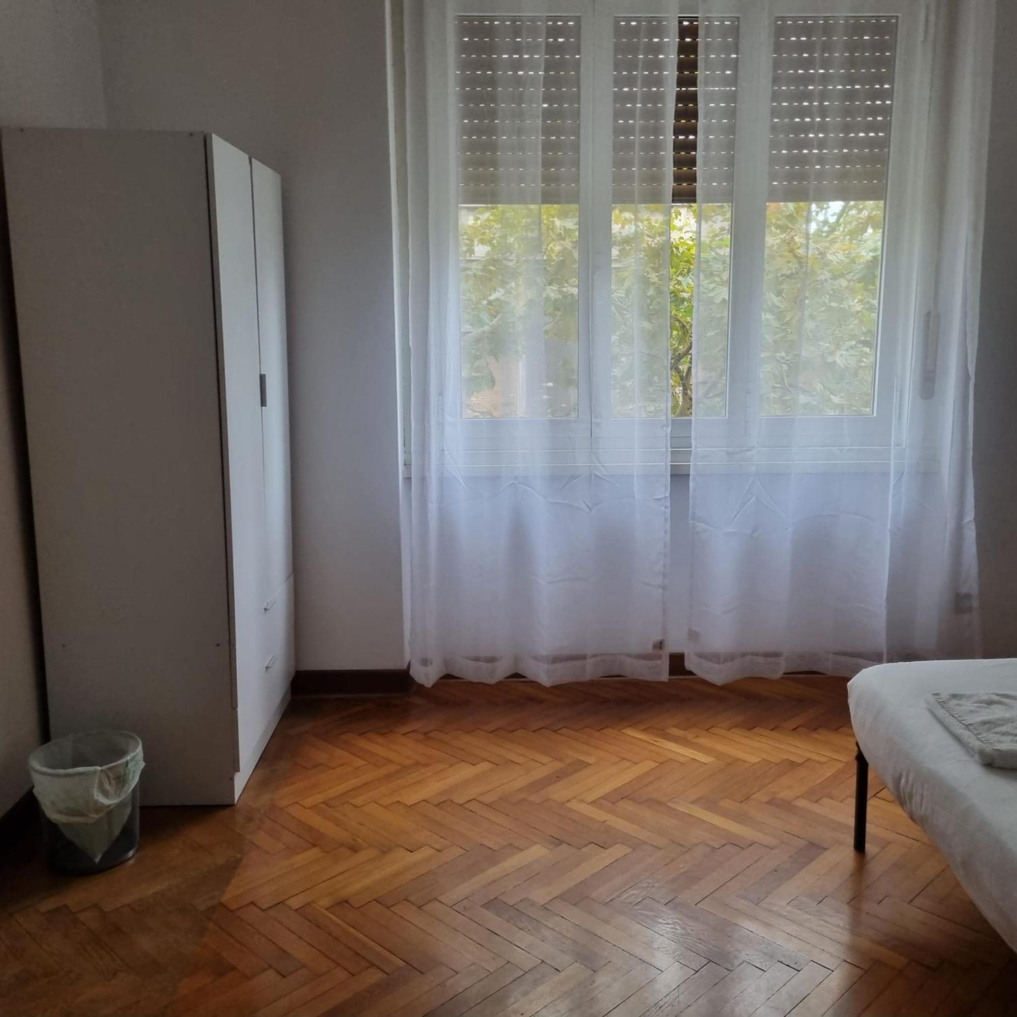 Dock Bay Lodge Hostello Trieste Dış mekan fotoğraf