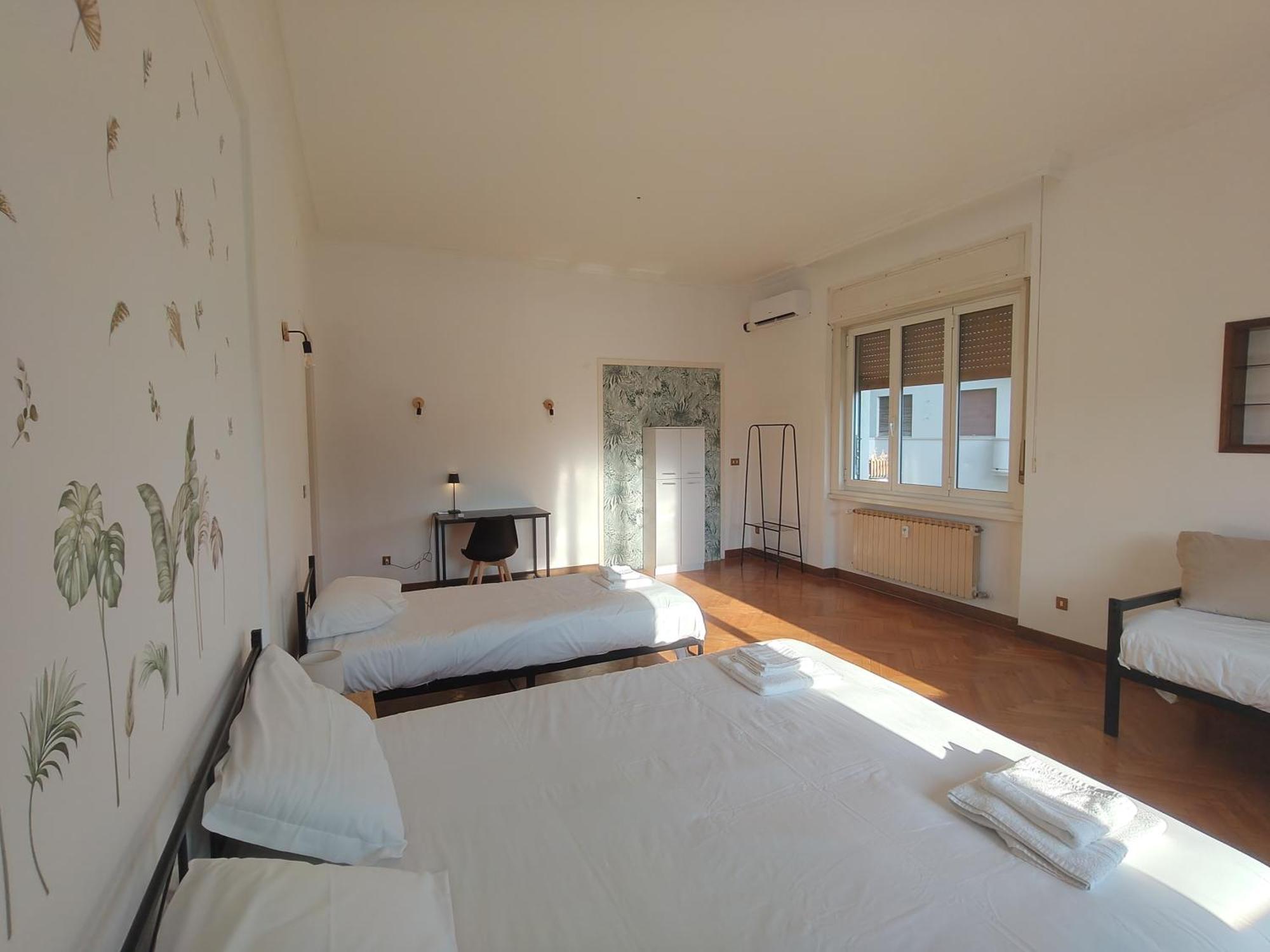 Dock Bay Lodge Hostello Trieste Dış mekan fotoğraf