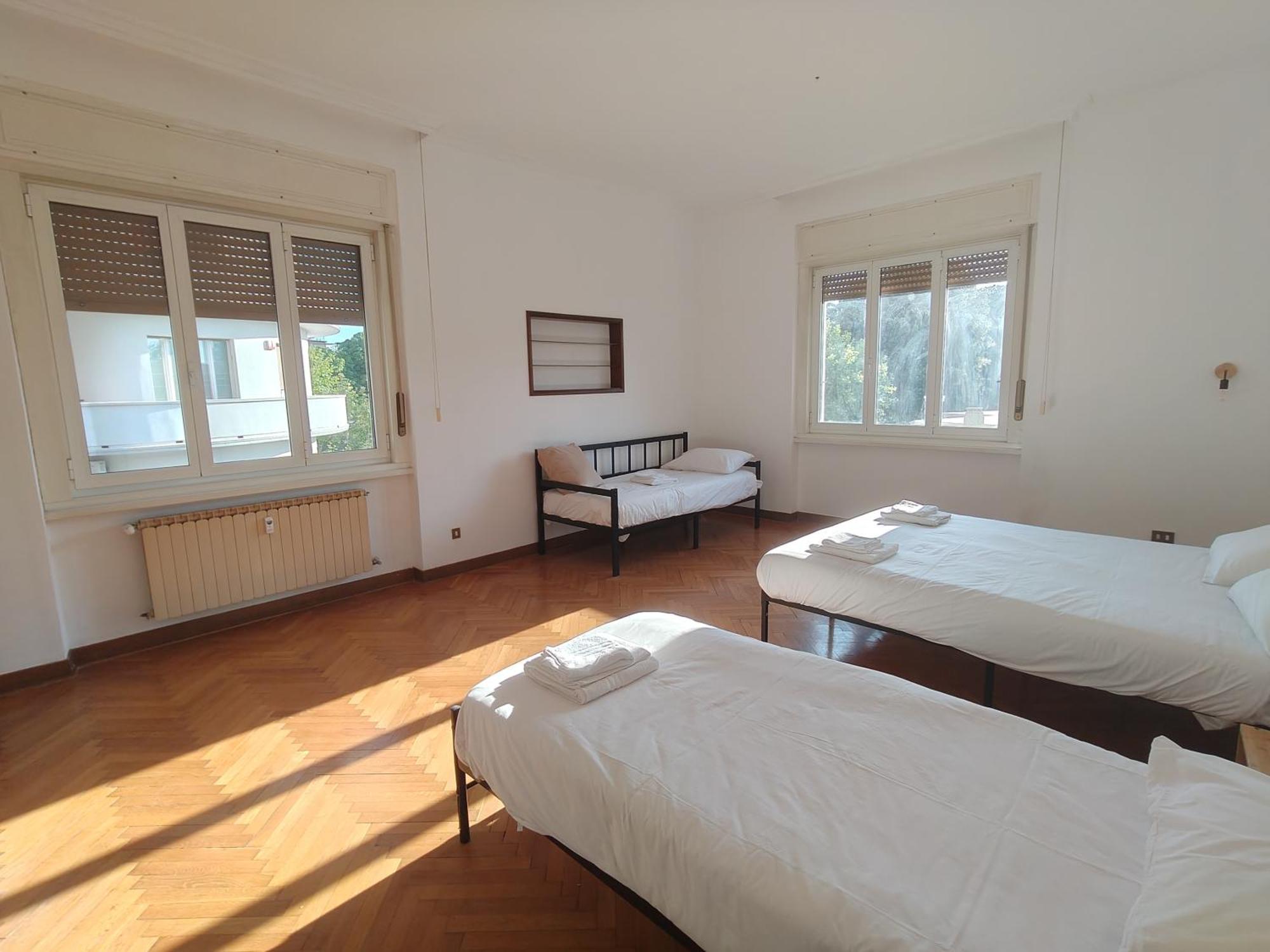 Dock Bay Lodge Hostello Trieste Dış mekan fotoğraf