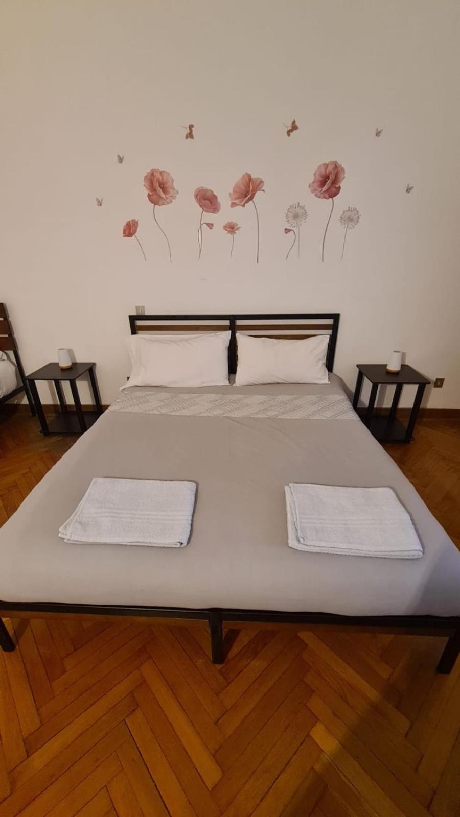 Dock Bay Lodge Hostello Trieste Dış mekan fotoğraf